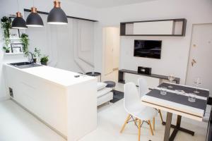 Cosy ELFs Crib - FREE Parking - Self Check-in Business & Transit Stay