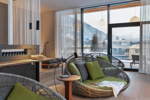 Natürlich Hell. Aparthotel & Camping