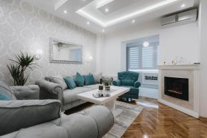 Three Sons Apartment