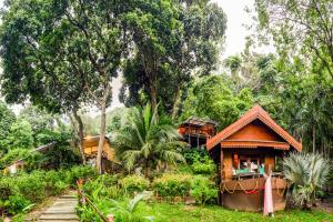 Koh Jum Ocean Beach Resort