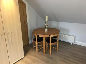 Lakeside Studio 1 Loft Apartment