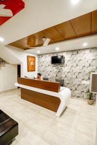 Hotel Bhakti Rajkot I Hotel in Rajkot I Best Hotel in Rajkot