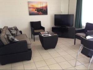 Palm View Holiday Apartments