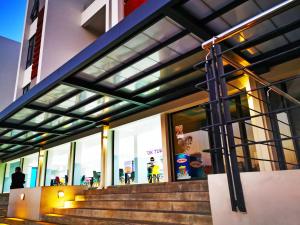 Avyas Studio 317, Ebene Square, Ebene