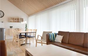 Holiday Home Kronvildtvej Brovst