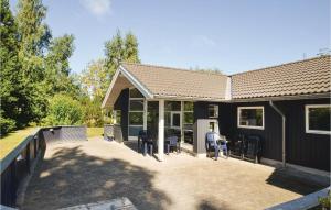 Holiday Home Blåtopvej Væggerløse Denm