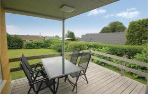 Two-Bedroom Holiday Home In Hejls