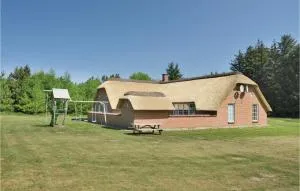 Stunning Home In Ulfborg With Sauna - Halkær