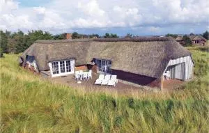 Awesome Home In Ringkøbing With Kitchen - Klegod