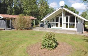 Holiday Home Rønnebærvangen Oksbøl Iv