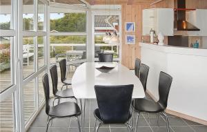 Holiday Home Hvedemarken Vi