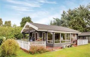 Two-Bedroom Holiday Home In Hals - Haslevgårde