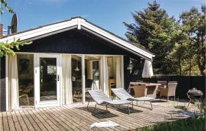 Three-Bedroom Holiday Home In Saltum