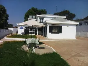 Chambre d'hôtes Valiha - Ambohimangakely