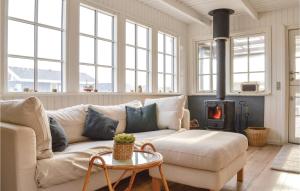 Three-Bedroom Holiday Home In Ulfborg