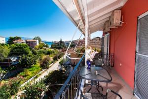 Efthalia Apartments & Studios