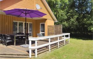 Three-Bedroom Holiday Home In Humble