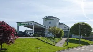 Holiday Inn Express Luzern-Neuenkirch by IHG - Ennetbürgen
