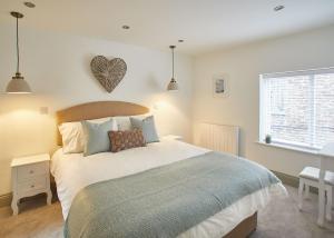 Host & Stay - Threadneedle Cottage