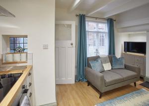 Host & Stay - Threadneedle Cottage