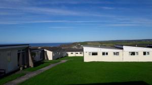 Chalet 18 Widemouth Bay Holiday Village