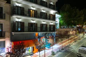 City Hotel Apollonion Euritania Greece