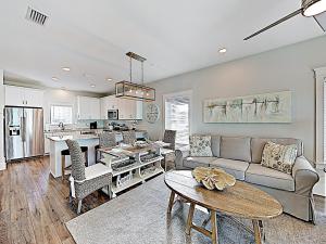 Two-Bedroom House room in New Listing! All-Suite Beach New-Build With Pool Home