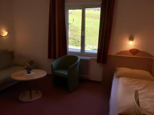 Hotel Pension Sonnenuhr