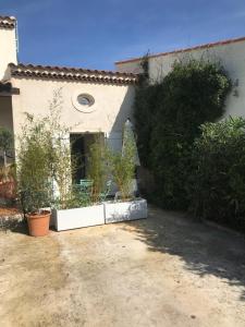 Maisons d'hotes Plan de Cuques T2 : photos des chambres
