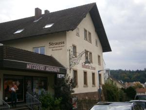 2 hvězdičkový hotel Hotel Strauss Waldbronn Německo