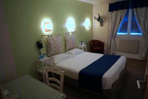Hotels Logis Hotel De La Levee : photos des chambres