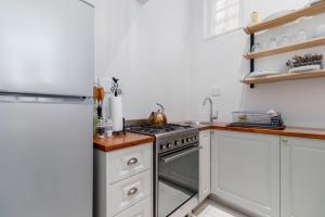 Cape Town Historical Victoria Court apartment