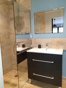 B&B / Chambres d'hotes Cosy Wood House : photos des chambres