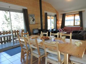 Chalets Chalet in La Norma near Ski Lift : photos des chambres