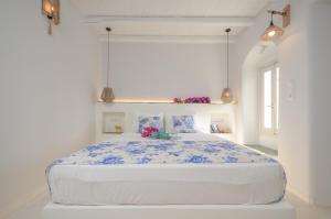 Naxian Queen Luxury Villas & Suites Naxos Greece