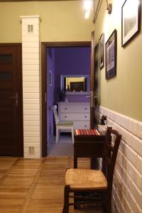 Krakowskie Przedmieście "Night and Day"