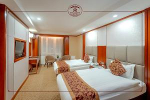Royal House Hotel