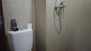 Cozy Studio near UNPAD at Taman Melati Apartment Jatinangor By Travelio