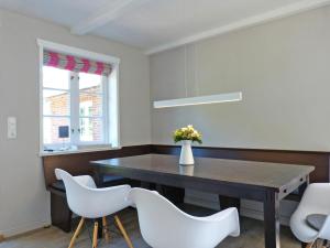 Haus Strandweg 8 Friesenhaushälfte *Steuerbord*