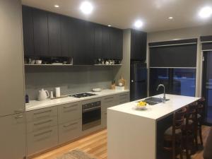 Central 1B apartment with stairs