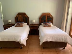 Kransberg Country Lodge Guest Farm