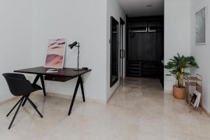 Blue Arch - Luxury Serviced Apartment in Central Saigon