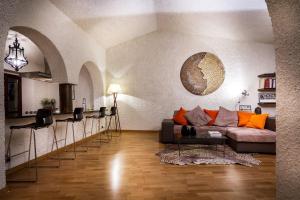 Cernobbio Art Apartment