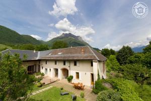 Maisons de vacances GITE DU PORCHE : photos des chambres