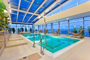 Qubus酒店 - 威利兹卡