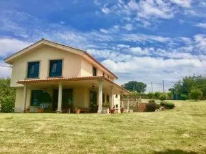 Chalet al lado del mar entre Redes y El Raso - Ares