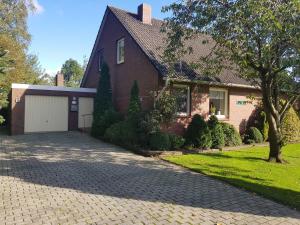 Chata Ferienhaus Voß, 65260 Moormerland Německo