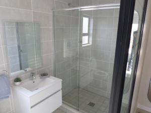 The Blyde Crystal Lagoon Cologne3