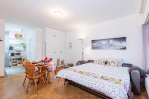 LEperon Center Crans Wonderful View