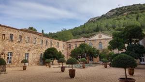 Maisons de vacances Gite la Capelle Roquefort des Corbieres Sigean Narbonne Aude : photos des chambres